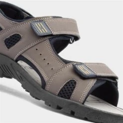 Red Fish Mens Brown Triple Easy Fasten Sandal -Deals Shoes Store 594096 2 L05.20230808000253
